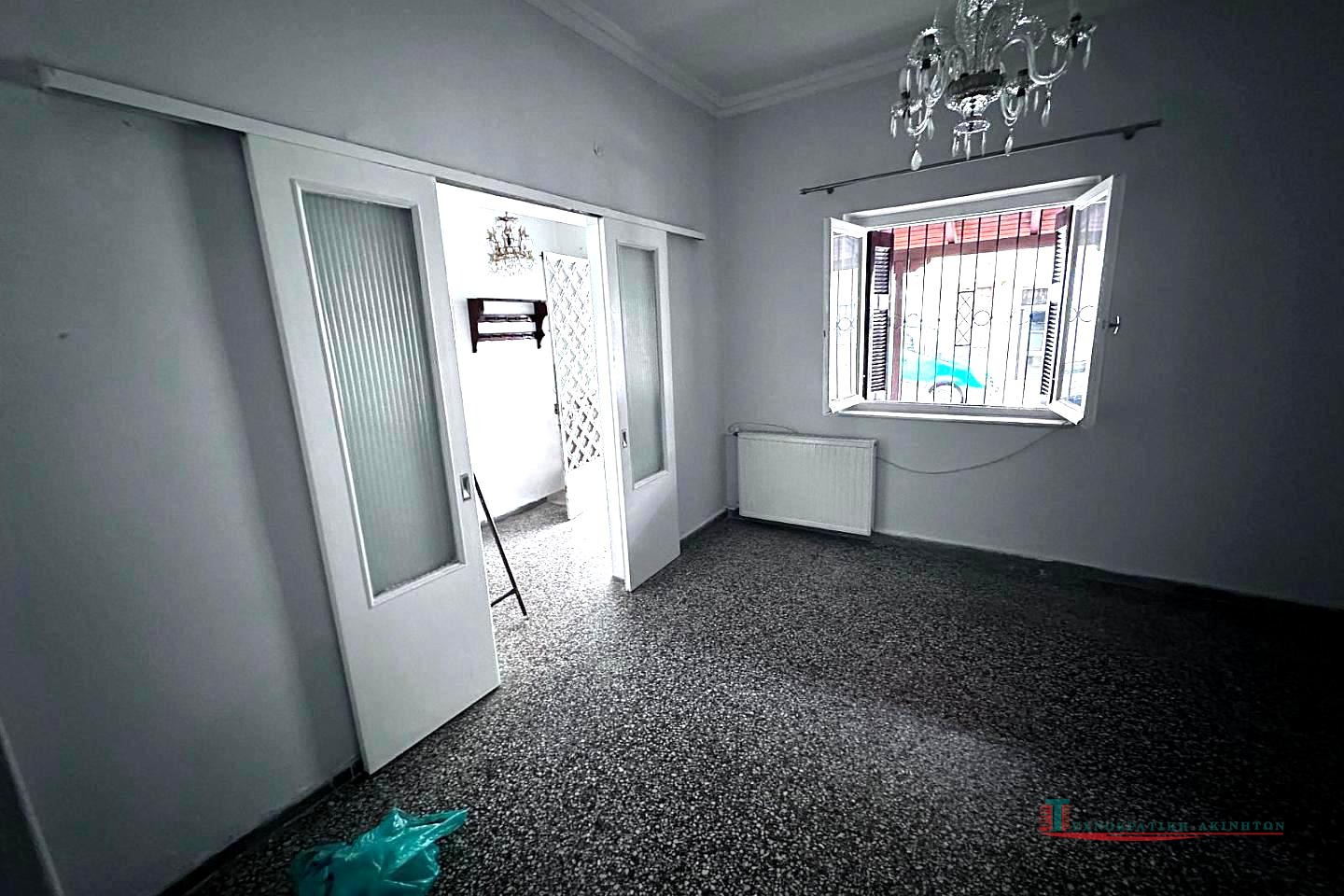 property-img